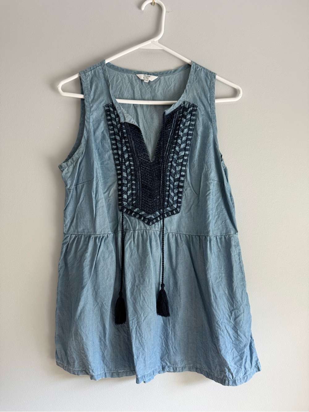 crown & ivy Chambray Sleeveless Peplum Top with Navy Embroidery
